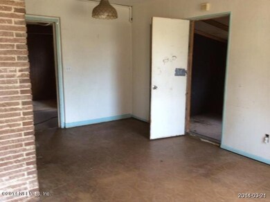 9731 Hogan Rd, Jacksonville, FL 32246 - photo 6