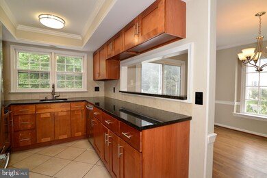 12830 Mill Brook Ct, Woodbridge, VA 22192 - photo 2