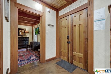 508 W San Antonio St, Fredericksburg, TX 78624 - photo 4