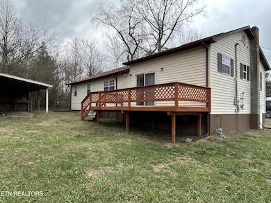 219 N Crabtree St, Jamestown, TN 38556 - photo 4
