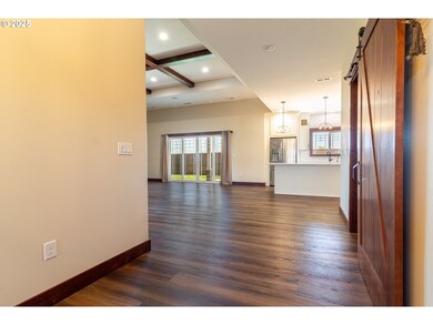 847 SW Angus Ct, Hermiston, OR 97838 - photo 5