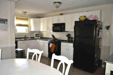 24 Seward St, Queensbury, NY 12804 - photo 6