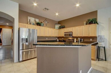 2710 Kitchen