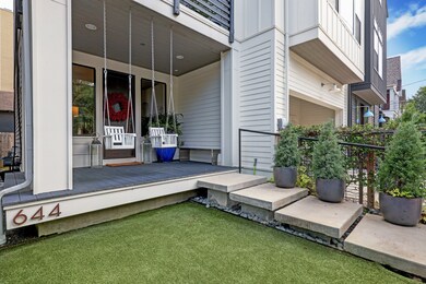 644 Oxford St, Houston, TX 77007 - photo 3
