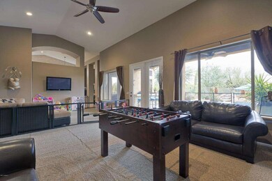 003_Living Room