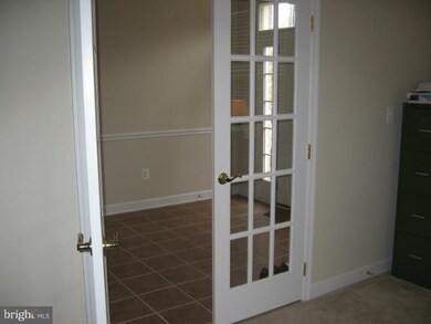 531 Spectator Ave, Hyattsville, MD 20785 - photo 4