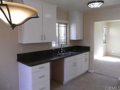 2115 Vineyard Ave, Los Angeles, CA 90016 - photo 7