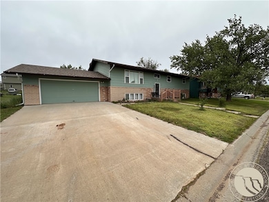 1307 S 1st St W, Baker, MT 59313 - photo 2