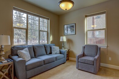 19707 Hollygrape St, Bend, OR 97702 - photo 7