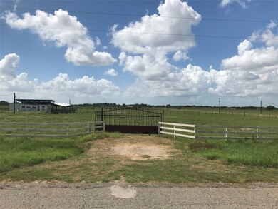 34191 Richard Frey Rd, Waller, TX 77484 - photo 3