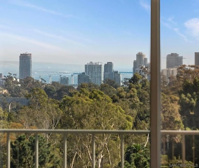 Coral Tree Plaza unit 15G, San Diego, CA 92103 - photo 6