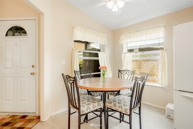 14802 122nd St E unit 34, Puyallup, WA 98374 - photo 4