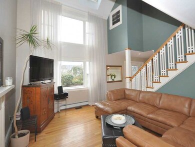 7 Coggeshall Cir, Middletown, RI 02842 - photo 6