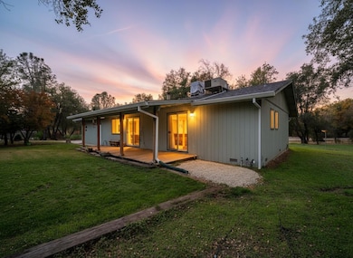 11865 Comstock Ln, Redding, CA 96003 - photo 2