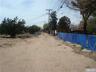 Alley West View