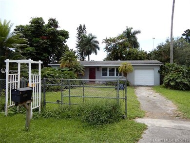 4225 SW 74th Ave, Davie, FL 33314 - photo 2