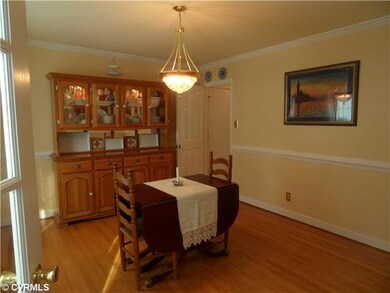 Dining Room - Hardwood Floors thoughout