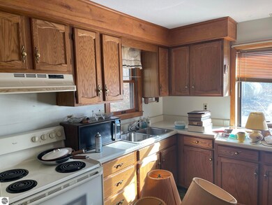 5564 Old State Rd, Whittemore, MI 48770 - photo 2