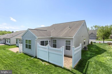142 Waypoint Dr, Lancaster, PA 17603 - photo 5