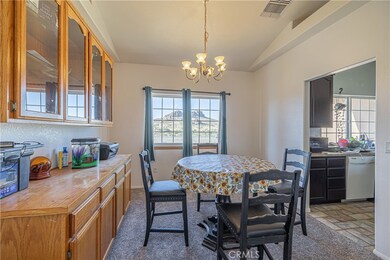 4360 Sweetser Rd, Rosamond, CA 93560 - photo 7