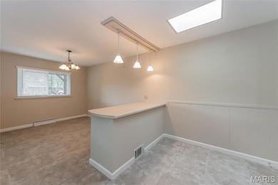 301 Imperial Dr, Hazelwood, MO 63042 - photo 7