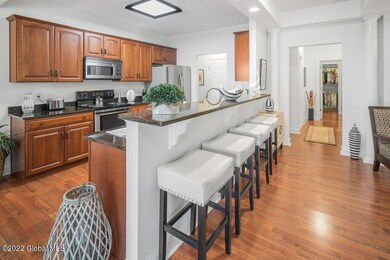 breakfast bar