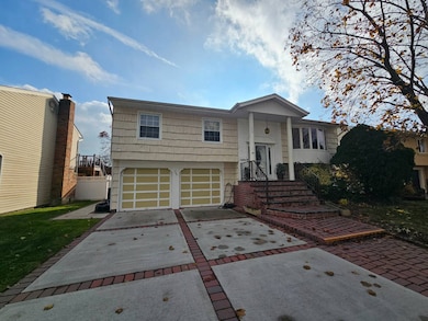 794 Vivian Ct, Baldwin, NY 11510 - photo 4