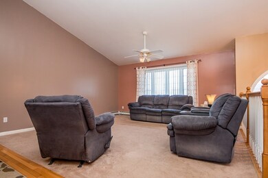 34 Atlas St, Fairhaven, MA 02719 - photo 3