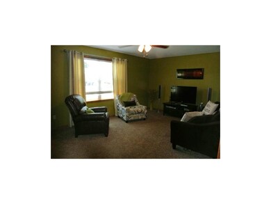 402 W Lucy Webb Rd, Raymore, MO 64083 - photo 5