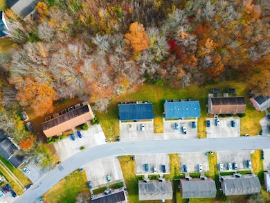 1711 Baltimore Dr unit C, Clarksville, TN 37043 - photo 3