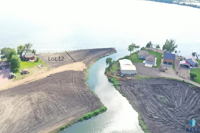 0 Tbd Crescent Ln unit 12 22502634, Madison, SD 57042 - photo 2