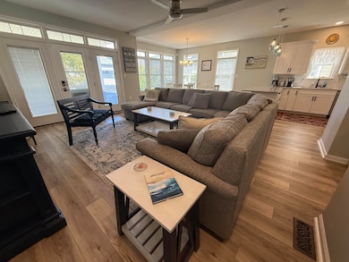 822 2nd St unit 1, Ocean City, NJ 08226 - photo 4