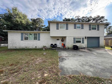 1115 Dunmire St, Pensacola, FL 32504 - photo 2