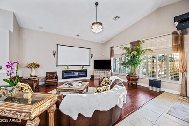 1817 E Willow Tree Ct, Gilbert, AZ 85234 - photo 7