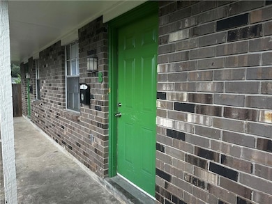 588 Oak Ave unit B, Harahan, LA 70123 - photo 3