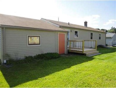 45 Francis St, Chicopee, MA 01013 - photo 7