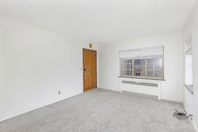 1114 Egan Ct, Cincinnati, OH 45229 - photo 6