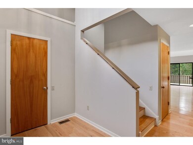 28 Falcon Ct, Wilmington, DE 19808 - photo 2