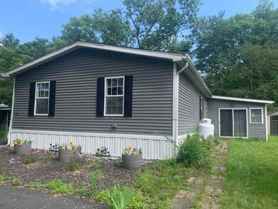 148 Daffodil Hill Ln, Rochester, NH 03868 - photo 5