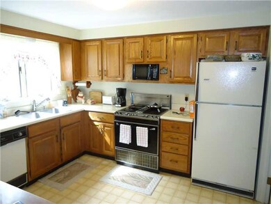 114 Furbish Rd unit 4, Wells, ME 04090 - photo 4