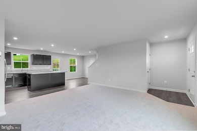 123 Peridot Dr, Chambersburg, PA 17202 - photo 4