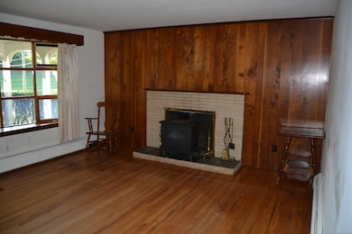 552 Stone Rd, Windsor, CT 06095 - photo 6