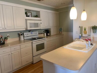 1412 Amaryllis Ln, West Palm Beach, FL 33415 - photo 2