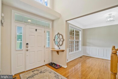 16700 Anchor Bend Cir, Woodbridge, VA 22191 - photo 3