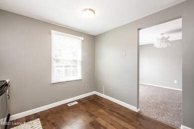 8708 Redcoat Court-20