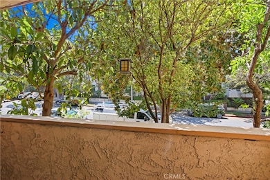 10687 Wilkins Ave unit 1, Los Angeles, CA 90024 - photo 4