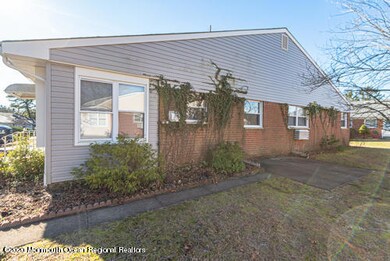 51 Hudson Pkwy unit B, Whiting, NJ 08759 - photo 3