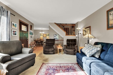 8124 S Legend Dr unit 25B, Franklin, WI 53132 - photo 7