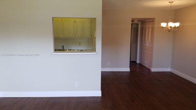 134 Windsor Dr unit G, West Palm Beach, FL 33417 - photo 5