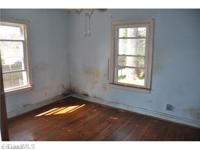 1st Bedroom.